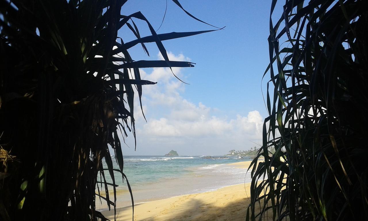 Hotel Ram'S Surfing Beach,Midigama East Esterno foto