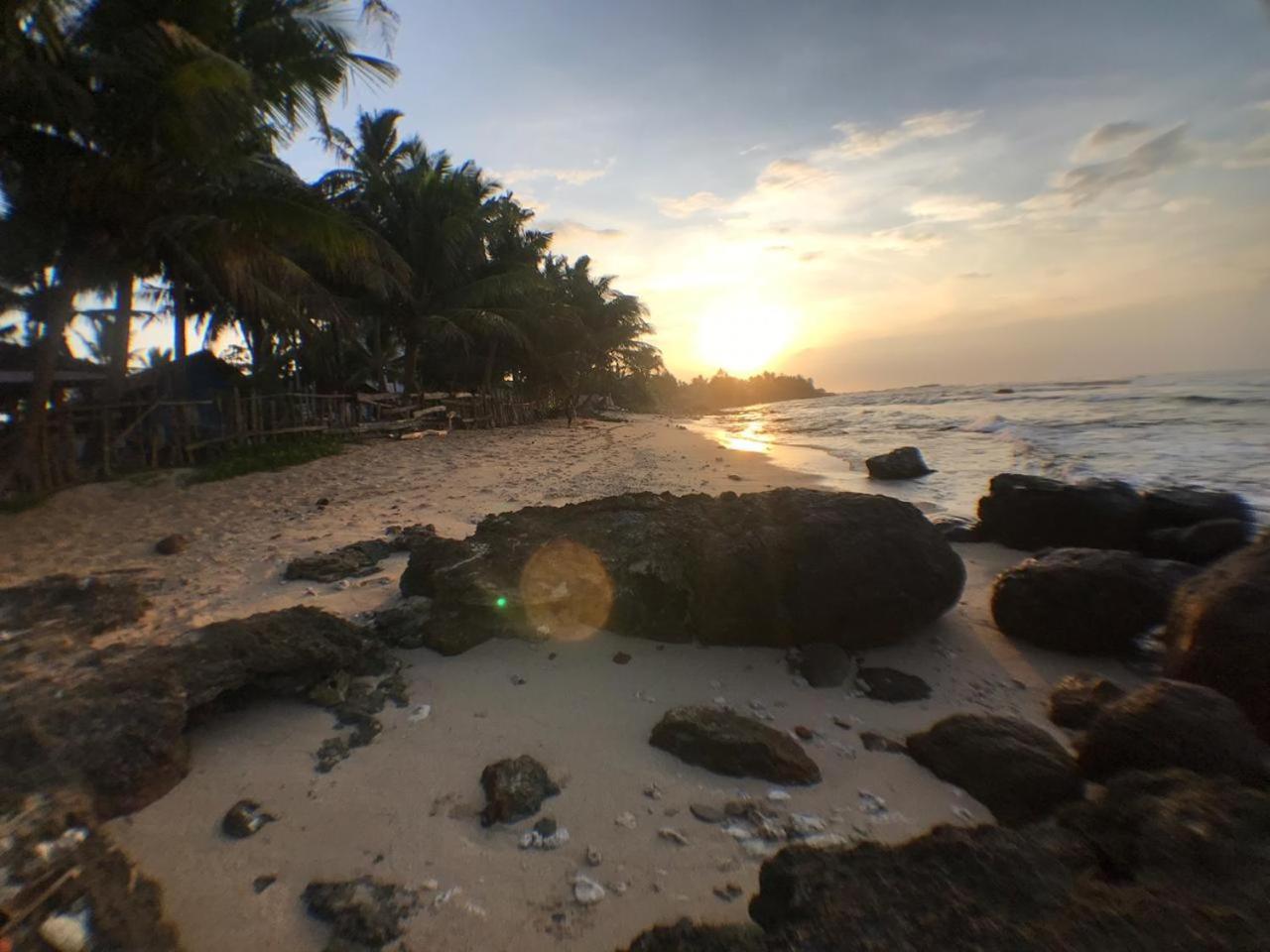 Hotel Ram'S Surfing Beach,Midigama East Esterno foto